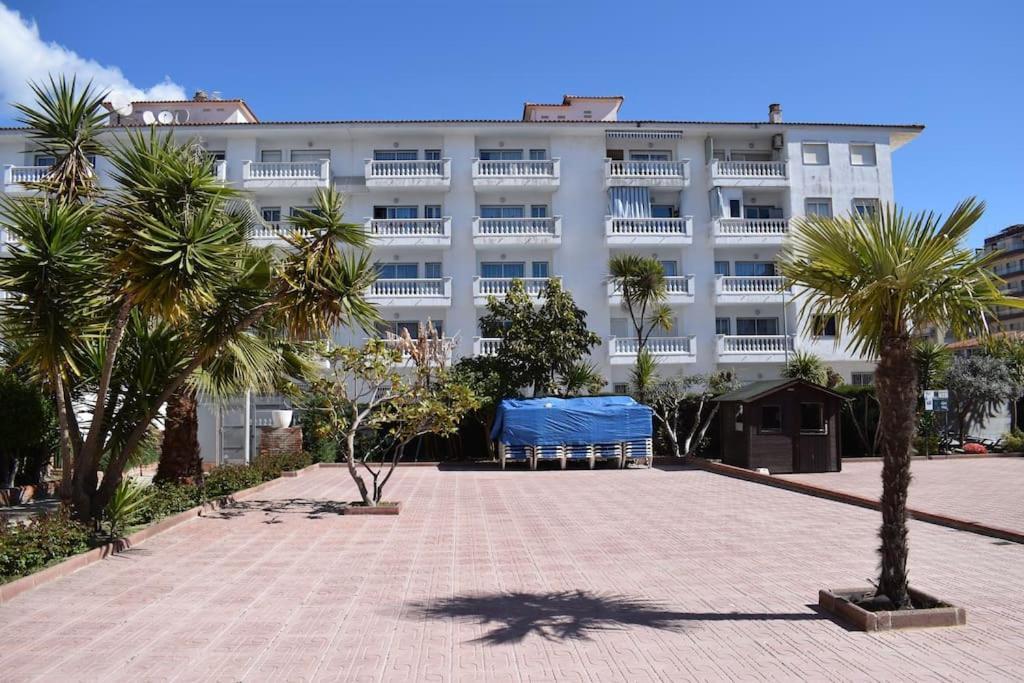 Alegre Apto Con Piscina, A 300M De La Playa. Бланес Екстериор снимка