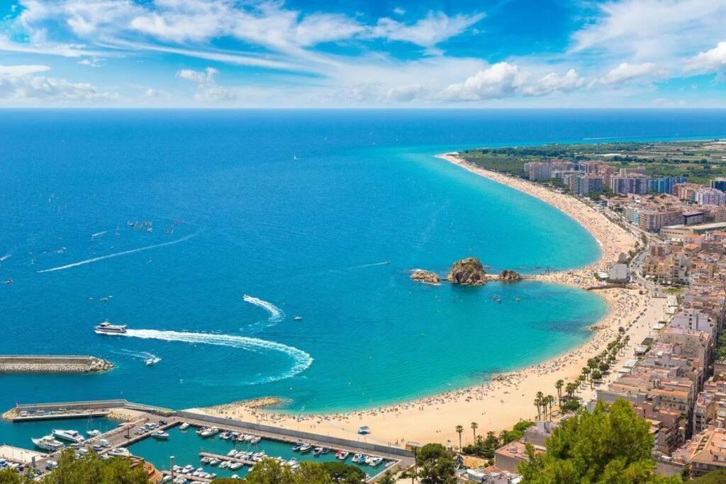 Alegre Apto Con Piscina, A 300M De La Playa. Бланес Екстериор снимка